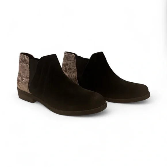 Clarks Black Ankle Boots with Snake Skin Detail - Picture 2 of 4